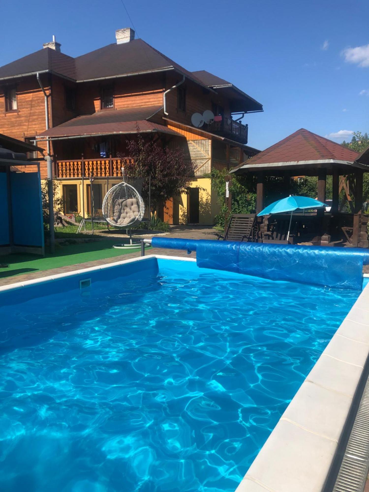 Садиба "Яна" Slavske Luaran gambar